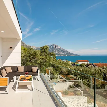 Luna Mare Mit Pool Und Sauna * Podaca