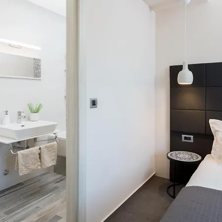 Luna Mare Mit Pool Und Sauna Villa *