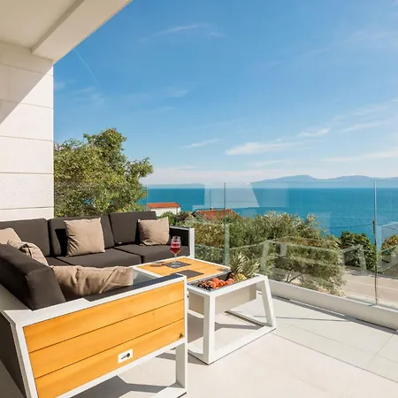 Luna Mare Mit Pool Und Sauna Podaca