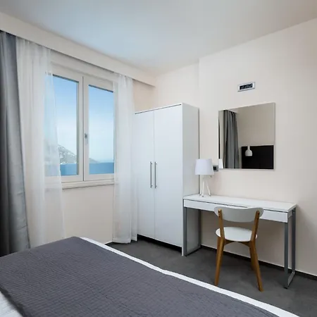 Luna Mare Mit Pool Und Sauna Vila Podaca
