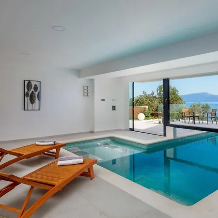 Luna Mare Mit Pool Und Sauna *