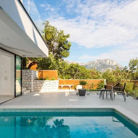 Luna Mare Mit Pool Und Sauna * Podaca