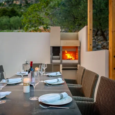 Villa Luna Mare Mit Pool Und Sauna