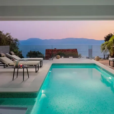 Luna Mare Mit Pool Und Sauna Vila *